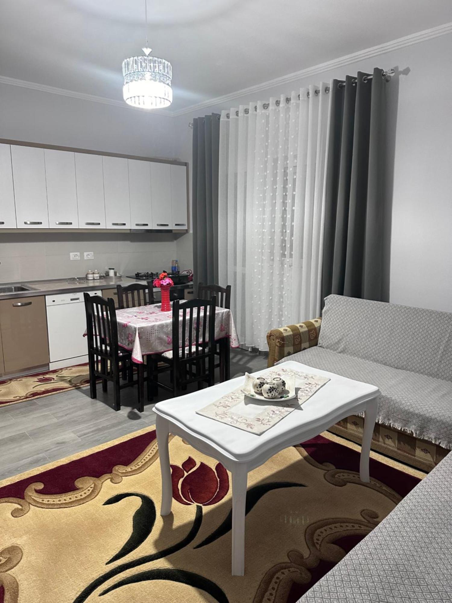 Casa de Férias Erdi's Berati